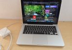 apple laptop