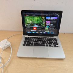 apple laptop
