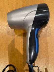Hair dryer