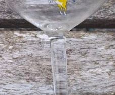 Babysham glass