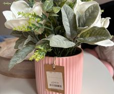 artifical flowers