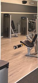 laminate wooden flooring
