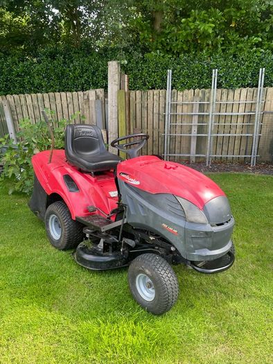 Castlegarden ride on mower