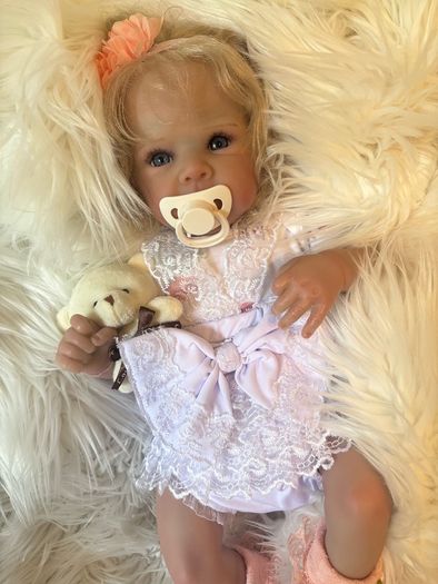 Reborns By Laura.  Introducing Pixie Belle.  Stunning, Heavy, Weighted Reborn Doll