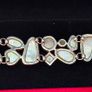 A stunning sterling silver bracelet Image 6