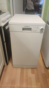 New 45cm Slimline Dishwasher Nordemende DW49WH