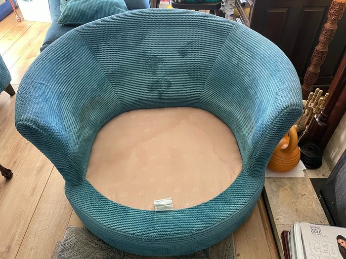 Reading Chair Swivel
