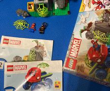 Lego 11199 (no truck no white dino)