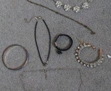 costume jewellry