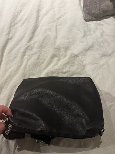 leather pouch bag