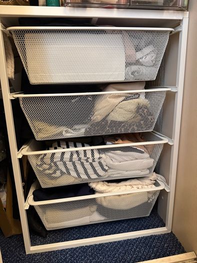 storage 4 drawers