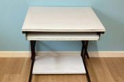 Compact Computer Desk / Study Desk with Pull Out Keyboard Tray &amp; Castor Wheels
