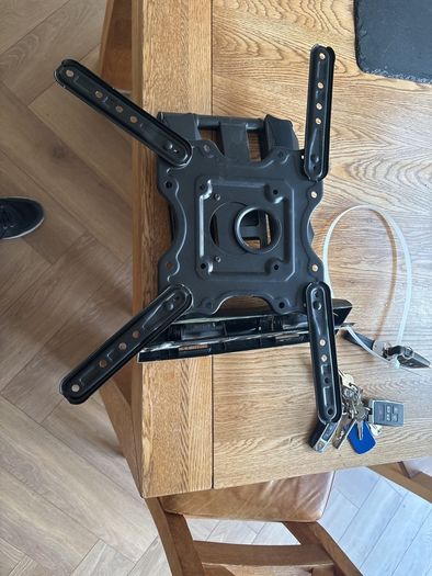 swivel tv wall bracket