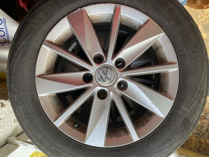 Genuine Volkswagen 15" Alloy Wheels
