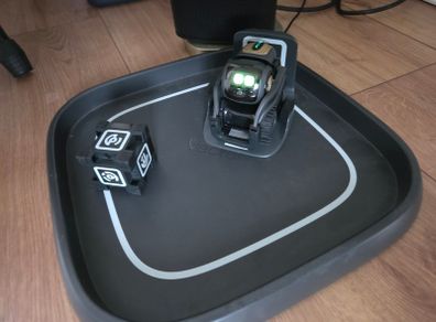 Vector Robot by Anki Original