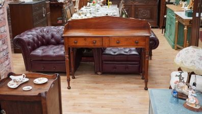Victorian Mahogany Gallery Table