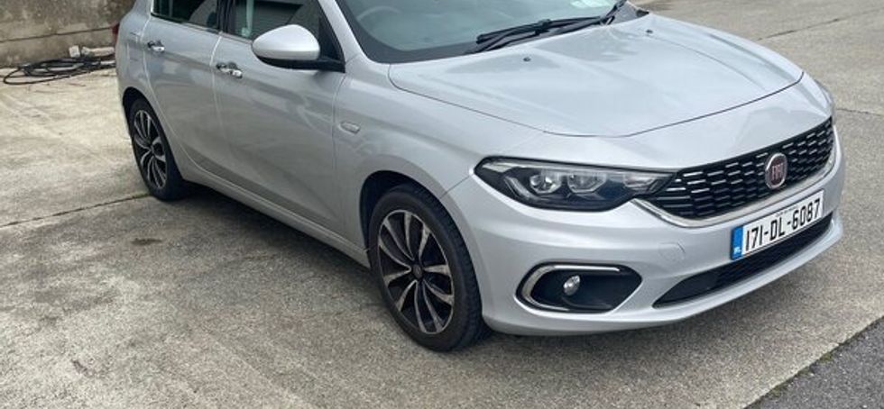 Fiat Tipo 2017 1.3 lounge model