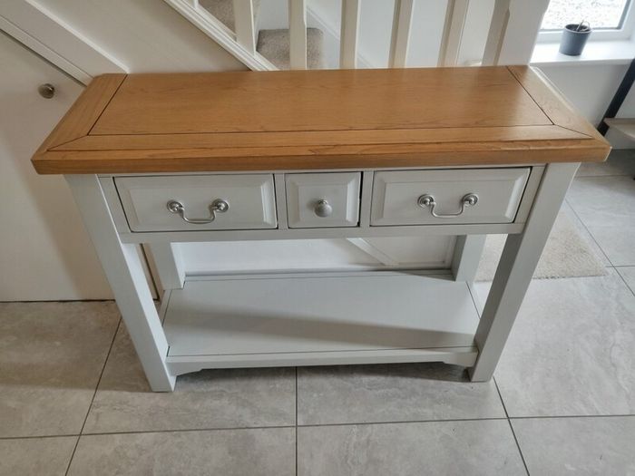 Georgia Console Table