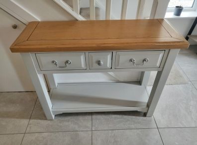 Georgia Console Table