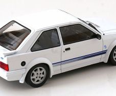 Ford Escort RS Turbo 1985 1/18 - New in Box