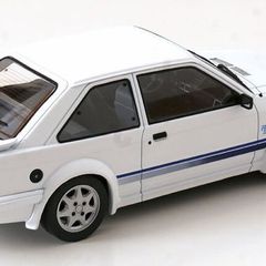Ford Escort RS Turbo 1985 1/18 - New in Box