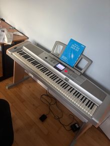 Yamaha Portable Grand Keyboard/Digital Piano