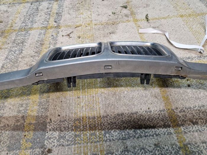 BMW E34 Pre Facelight Grill & Surround
