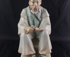 Vintage Zsolnay Pecs Hungarian figurine