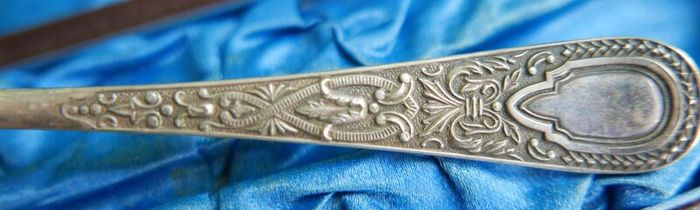 Antique Sterling Silver Christening Spoon by James Crichton & Sons of Glasgow, presented in its Original Velvet-lined Box. with original handwritten note from Glasgow dated October 4, 1886.