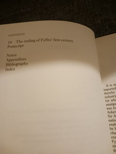 Fyffe & The Banana/ A Centenary  History/ 1888- 1988/ Peter N Davies/ 1990