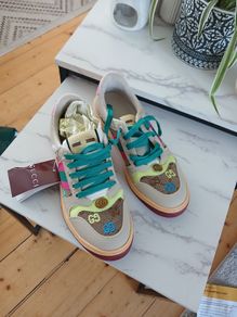 Ladies trainers