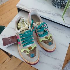 Ladies trainers