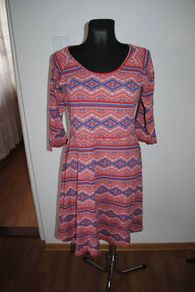 Fashion Box lovely midi flared printed dress size UK18 EUR46 Postage included