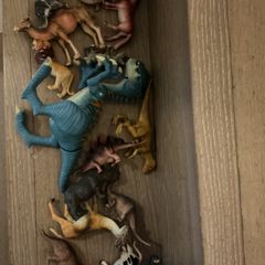 animal figurines