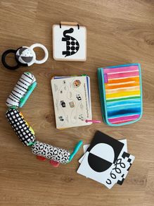 Items from Lovevery "The Looker" play kit 0-2 months