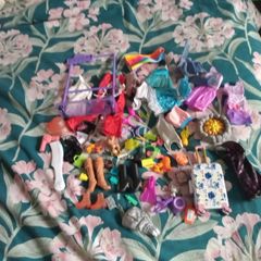 dolls clothes and accessories