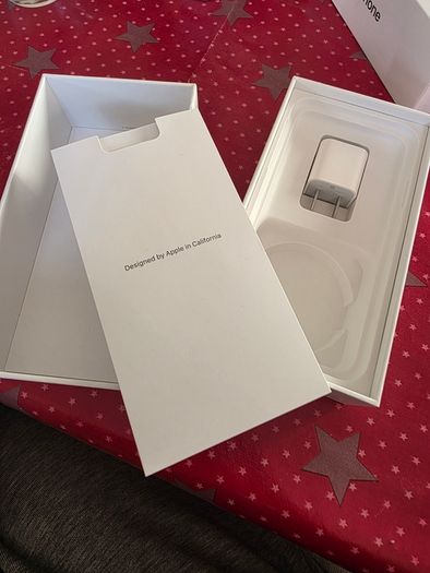iPhone X empty box