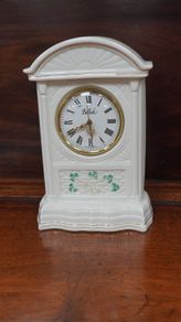 Belleek_Slenveigh_Shamrock Mantel Clock