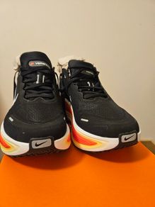 Nike Vomero Plus running shoes
