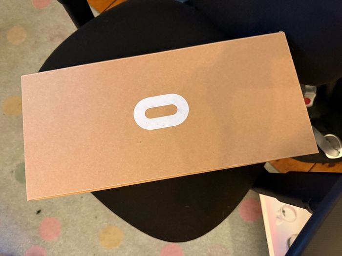 VR Meta Quest 2 256GB Barely Used