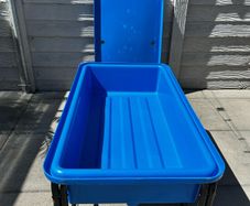 kids water / sand table
