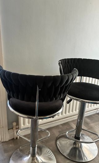 2 Kitchen Bar Stools