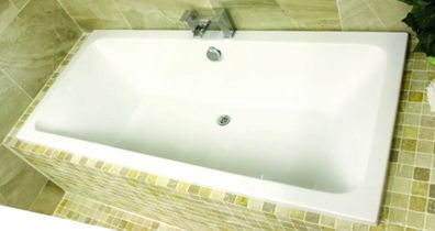 Clearance: Q  Bath   D/e   1700  X  700