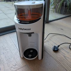 Babybrezza machine
