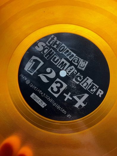 10e each Techno 12" vinyl