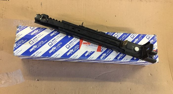 LH Seat Rails (Fiat Bravo Brava Marea)