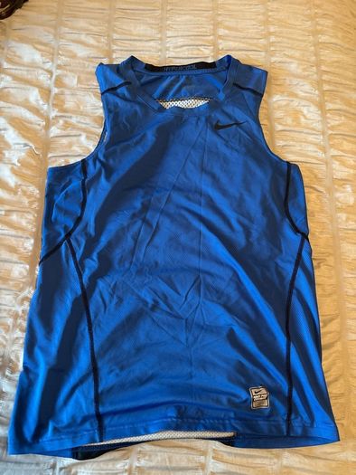 26 items of large Nike gym wear