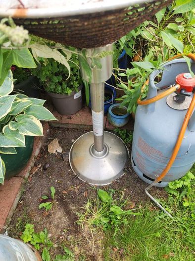 patio heater and two.gas cylinders