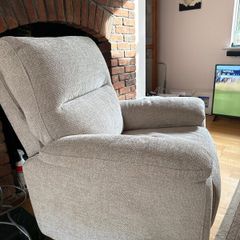 Reclining armchair