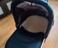 Uppababy V2 bassinet Finn